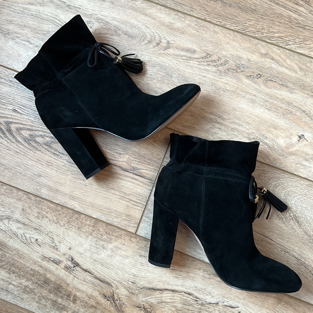 Adorable Black Suede Tassel Booties